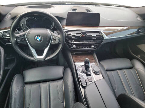 2019 BMW 5 Series 540i