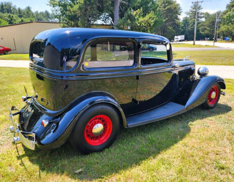 1934 Ford Tudor