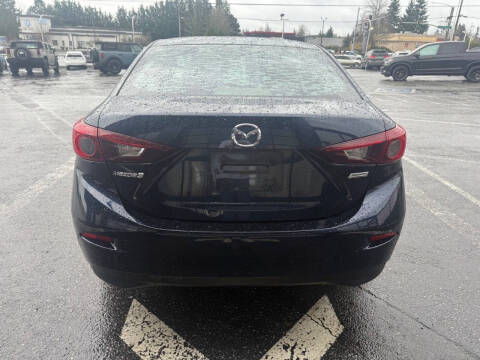 2016 Mazda MAZDA3 i Sport