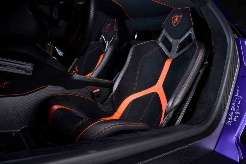 2016 Lamborghini Aventador LP 750-4 SV