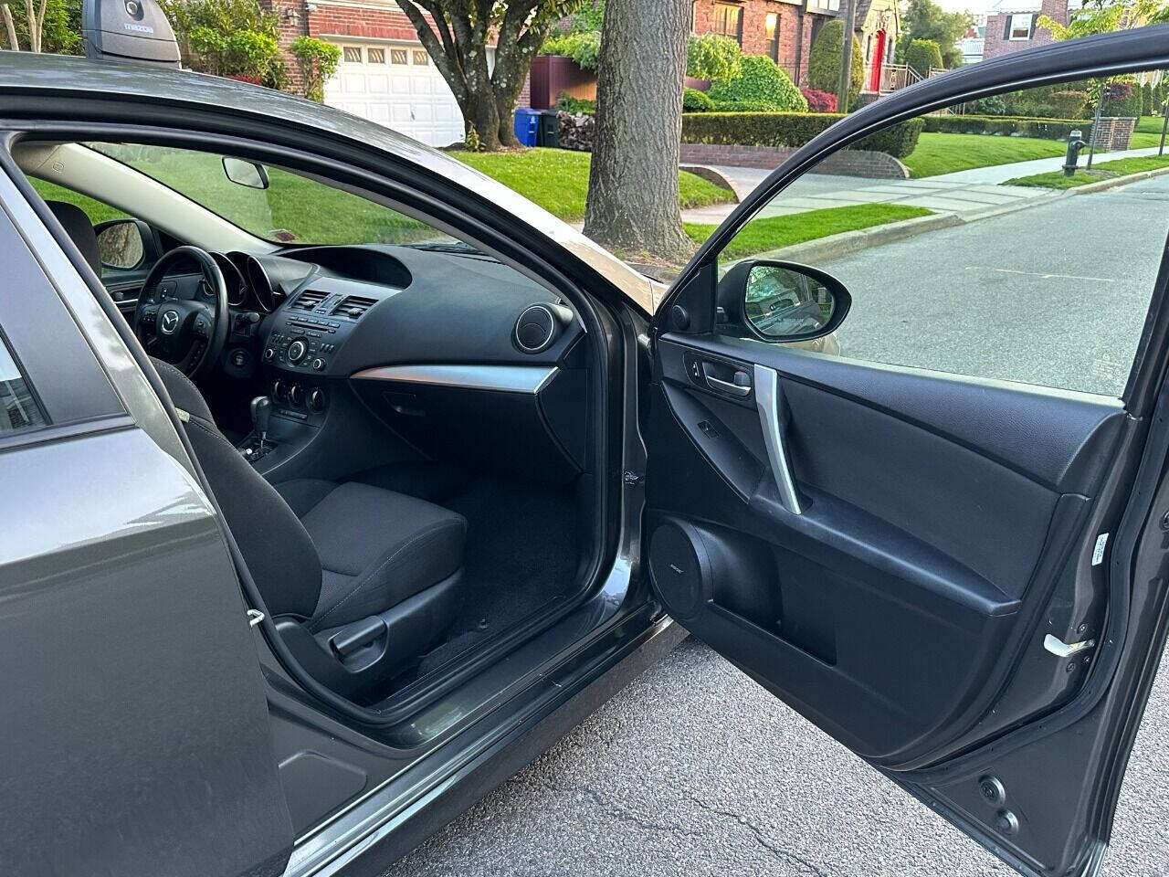 2012 Mazda MAZDA3  - $9,900