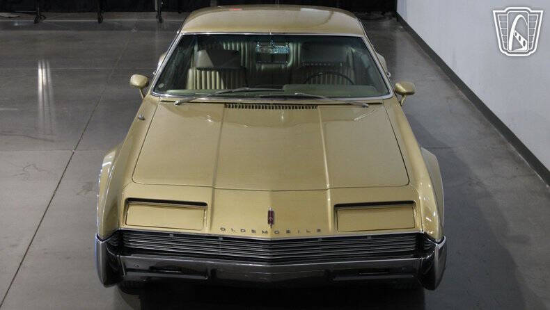1966 Oldsmobile Toronado