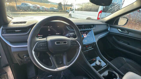 2024 Jeep Grand Cherokee L Altitude