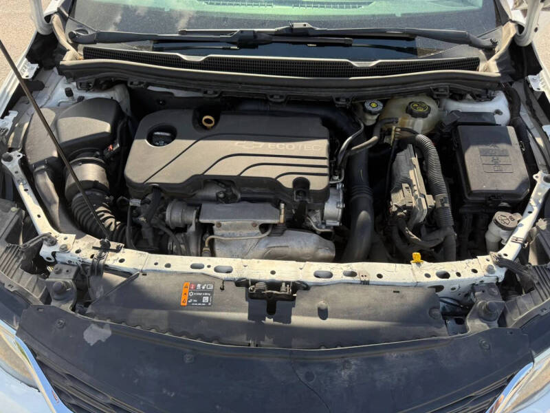 2017 Chevrolet Cruze LT Auto