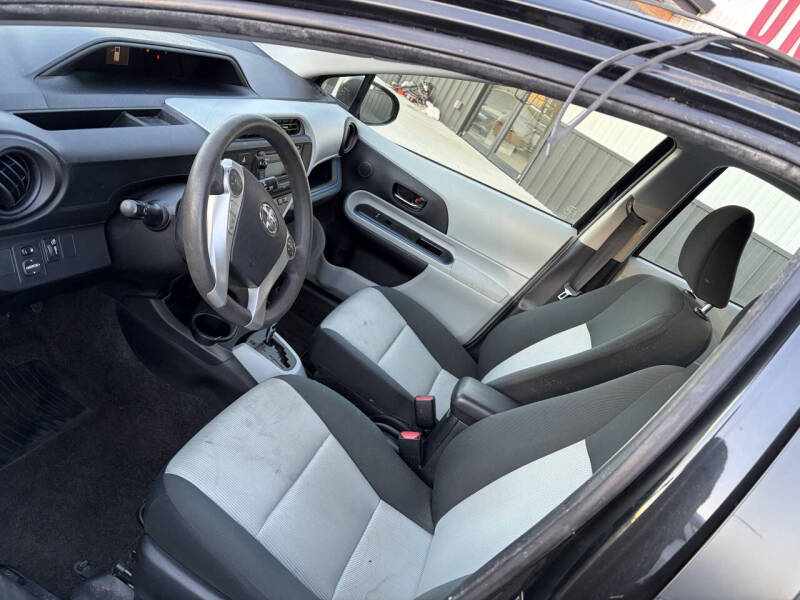 2012 Toyota Prius c Four