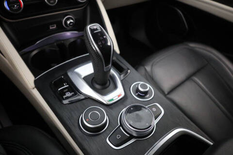 2021 Alfa Romeo Stelvio Sprint