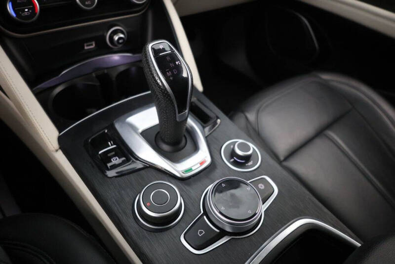 2021 Alfa Romeo Stelvio Sprint