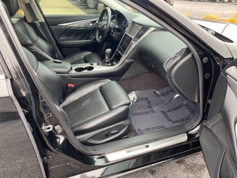 2015 Infiniti Q50 Sport