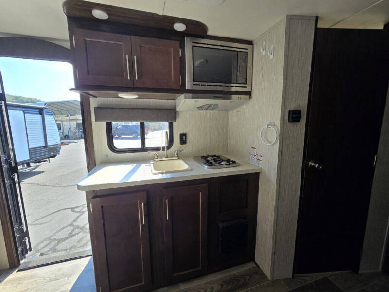 2020 Forest River WOLF PUP R16PF