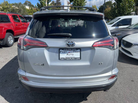 2018 Toyota RAV4 LE
