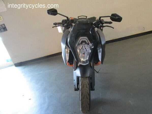 2016 KTM SUPER DUKE GT