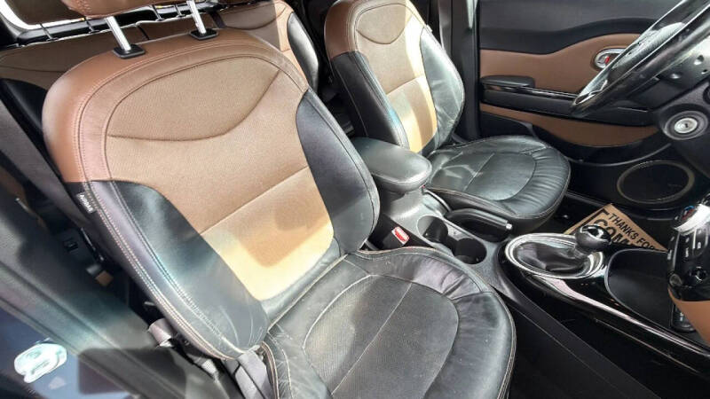 2016 Kia Soul +