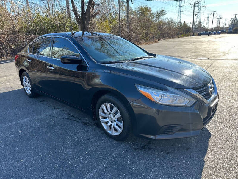 2016 Nissan Altima S photo 4