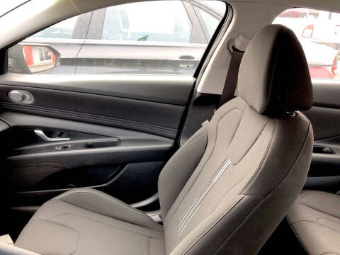 2023 Hyundai Elantra