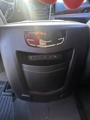 2020 Cadillac Escalade Luxury