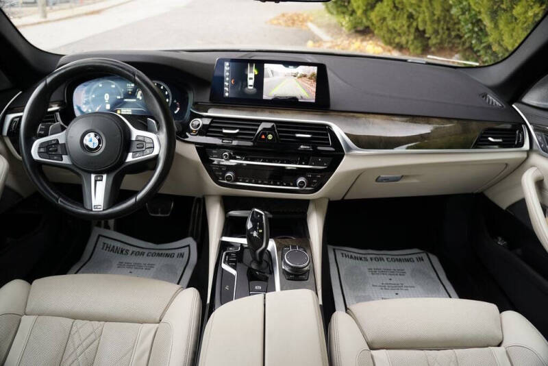 2019 BMW 5 Series M550i xDrive
