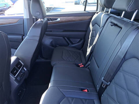 2026 Volkswagen Atlas SE