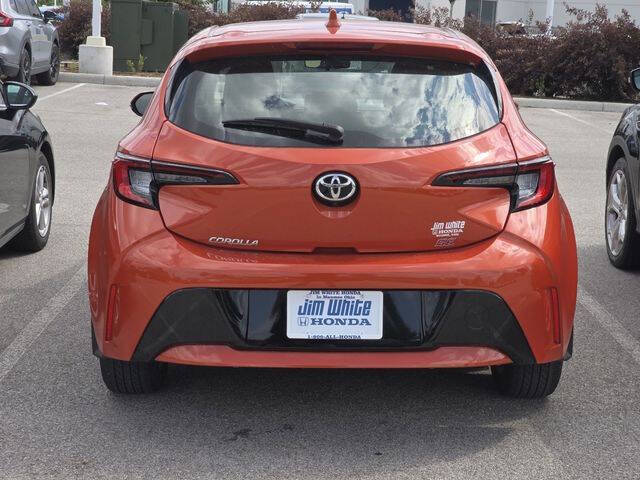 2024 Toyota Corolla Hatchback SE