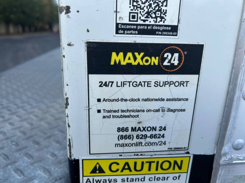 2022 Freightliner M2 106