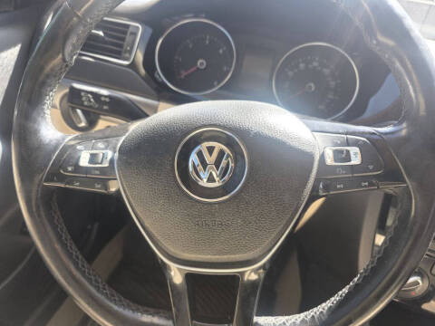2015 Volkswagen Jetta