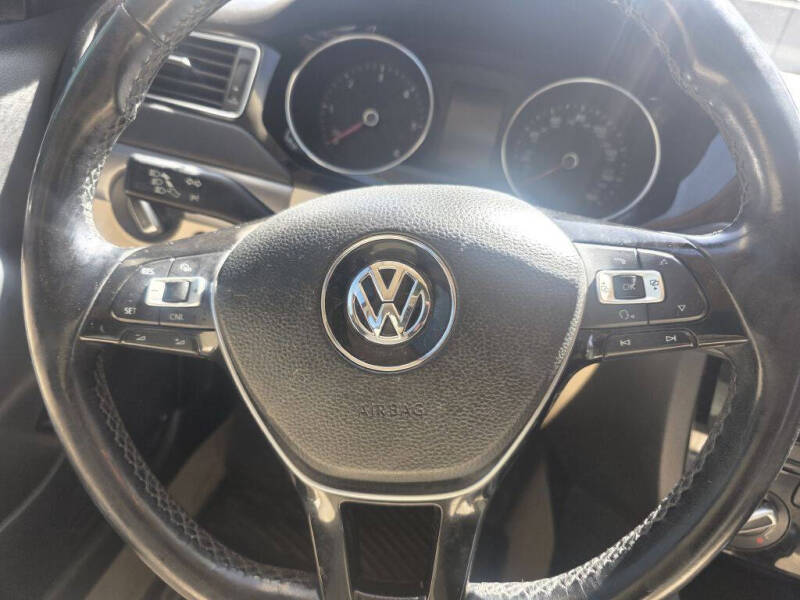 2015 Volkswagen Jetta