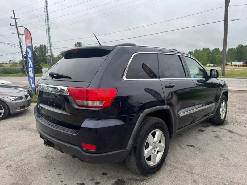 2011 Jeep Grand Cherokee Laredo