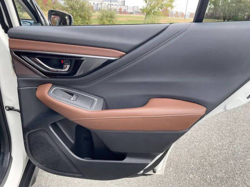 2024 Subaru Outback Touring XT