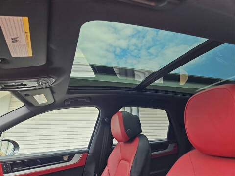 2025 Porsche Cayenne