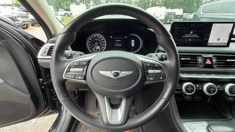 2023 Genesis G70