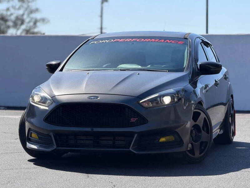 2017 Ford Focus ST