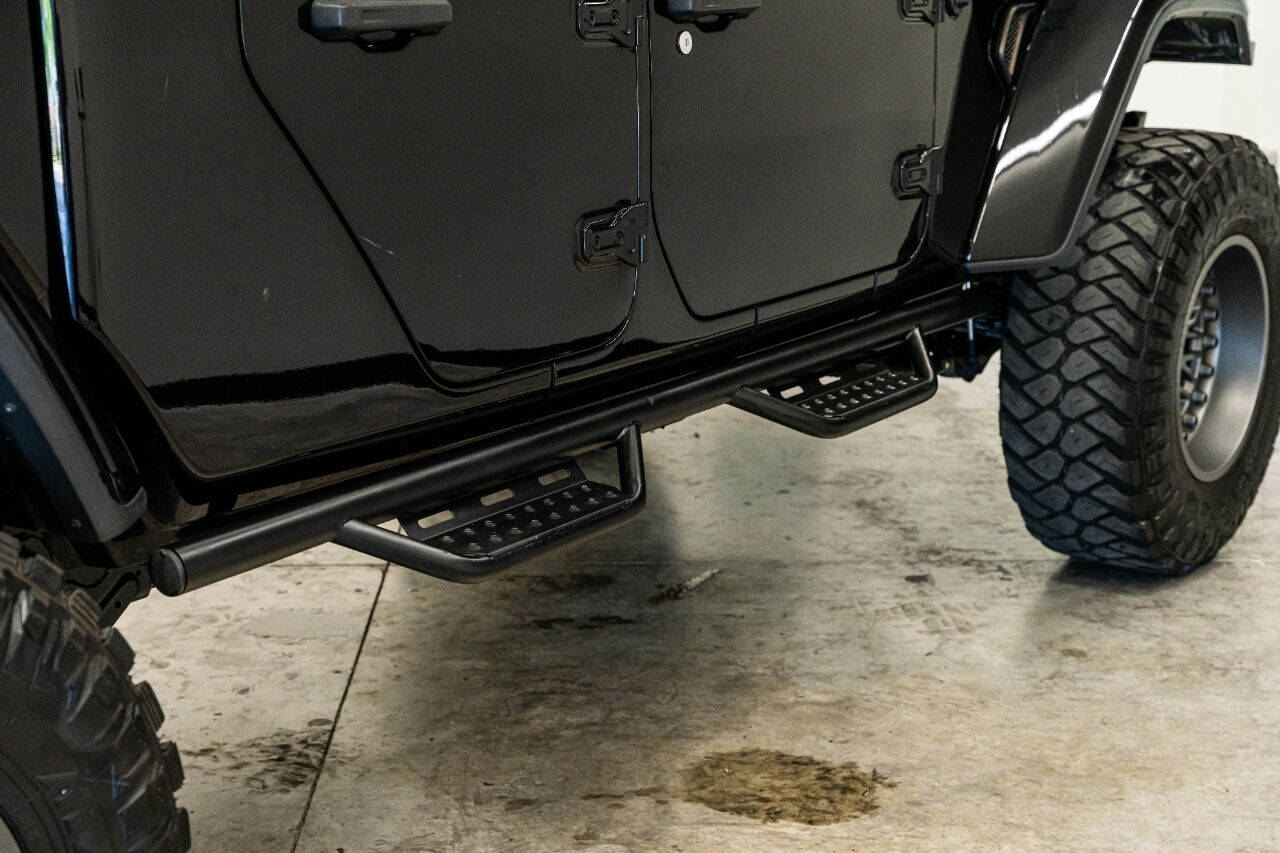 2020 JEEP Gladiator Pickup - $54,999