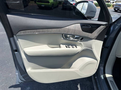 2023 Volvo XC90 B6 Plus Bright Theme 6P