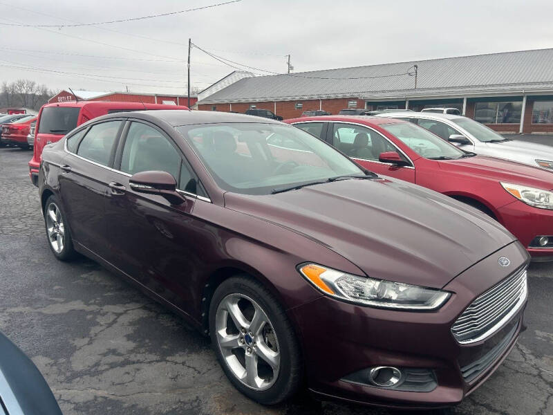2013 Ford Fusion SE's photo