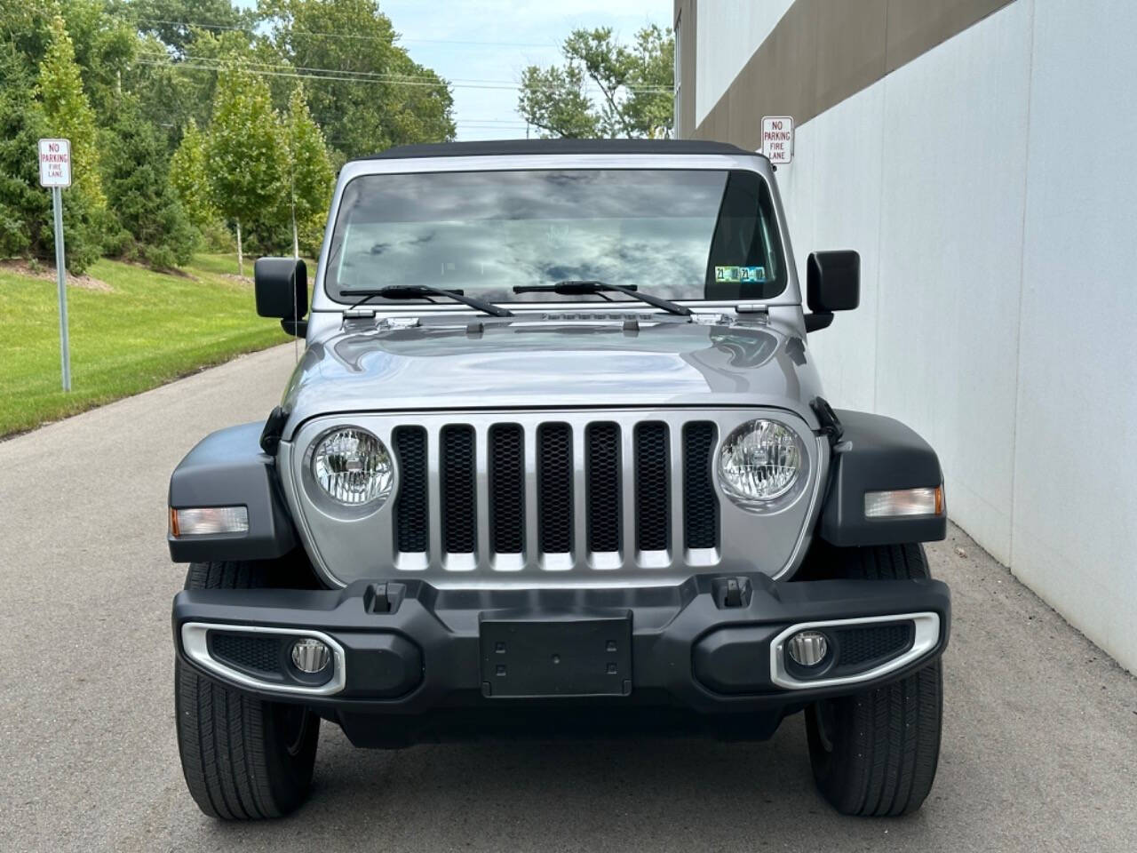 2018 Jeep Wrangler Unlimited for sale at Phoenix Motor Co in Romulus, MI