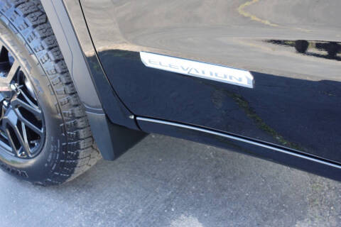 2025 GMC Sierra 1500 Elevation Standard
