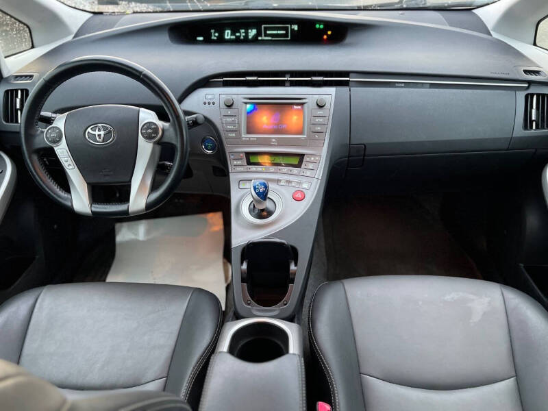 2013 Toyota Prius Five
