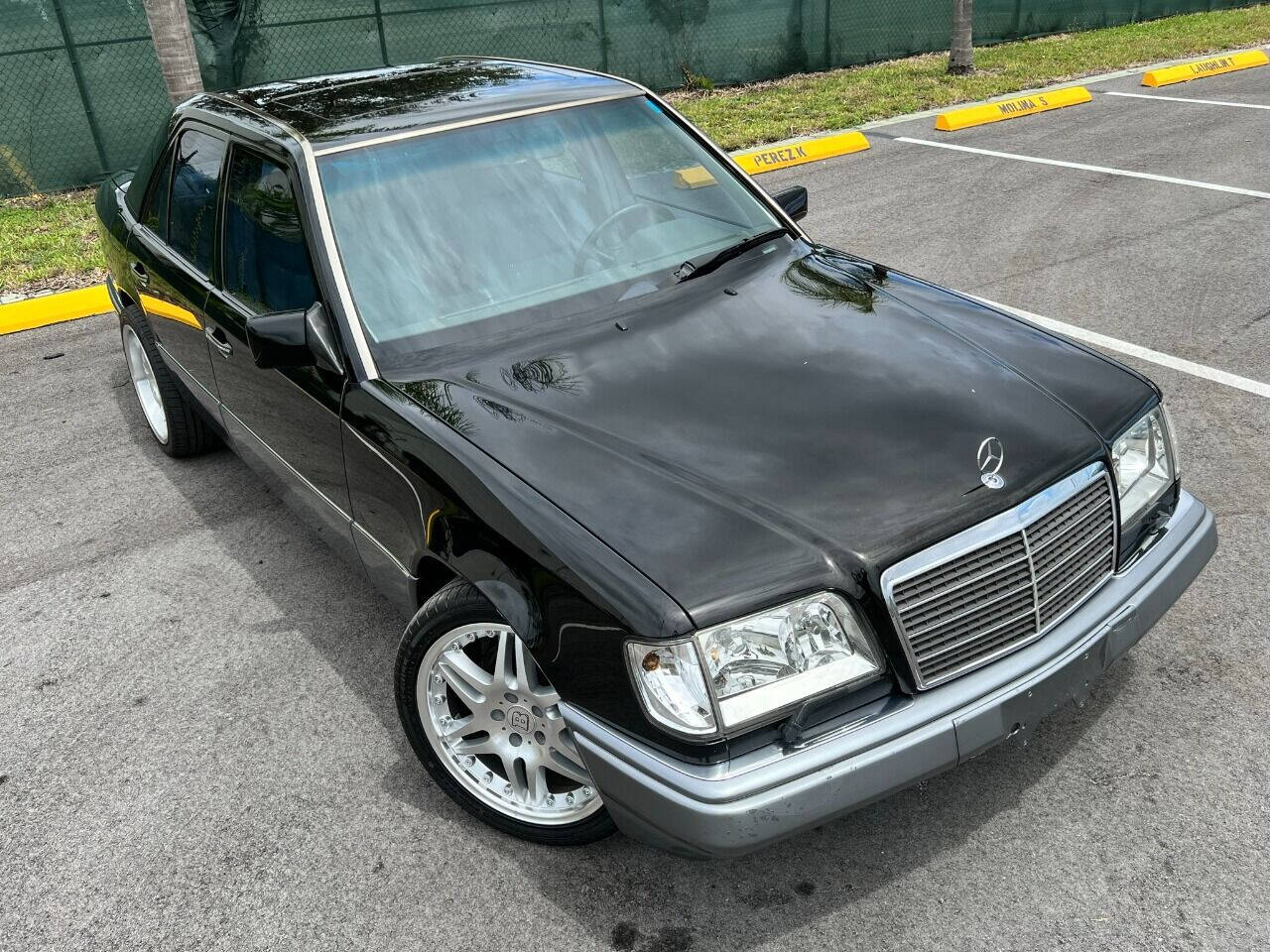 1994 Mercedes-Benz E-Class  - $12,900
