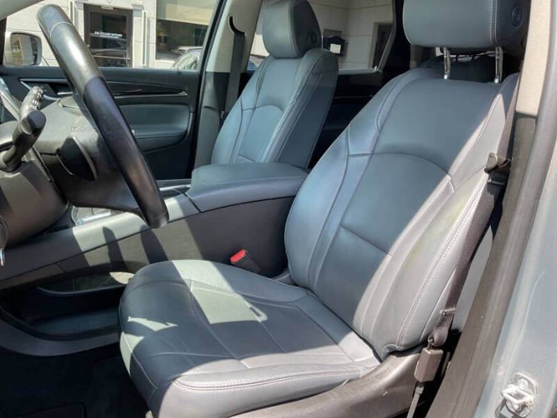 2019 Buick Enclave Essence