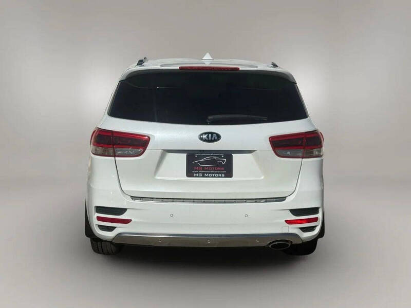 2017 Kia Sorento SX V6