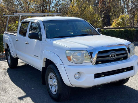 2009 Toyota Tacoma for sale at Urbin Auto Sales in Garfield NJ