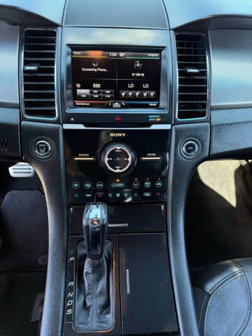 2015 Ford Taurus SHO