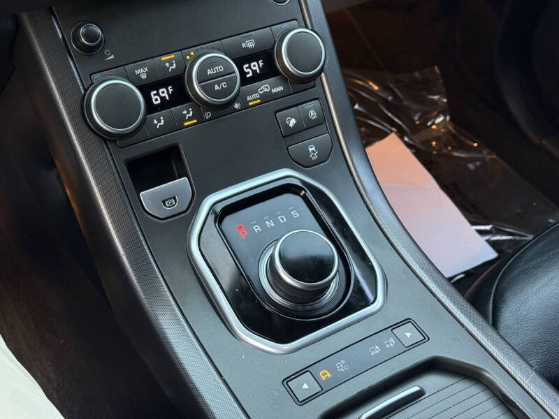 2018 Land Rover Range Rover Evoque SE