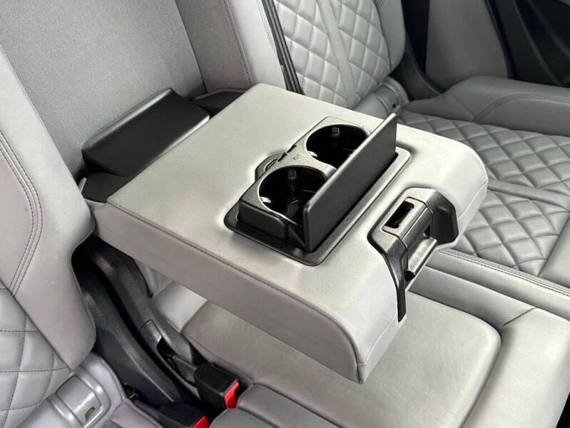 2022 Audi SQ5 3.0T quattro Prestige