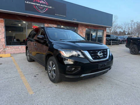 2019 Nissan Pathfinder S