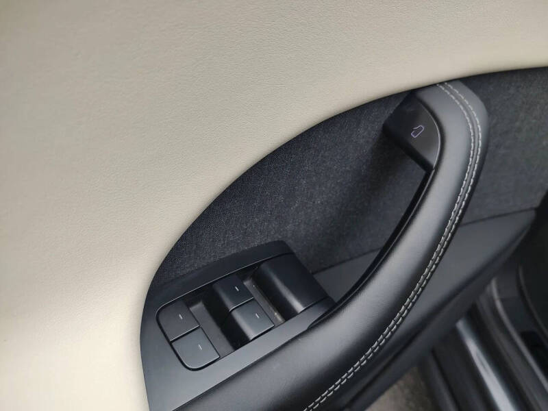 2022 Tesla Model X Plaid