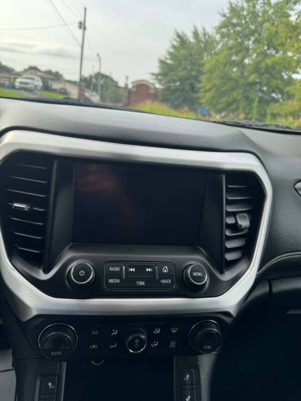 2019 GMC Acadia SLT-1