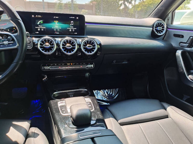 2020 Mercedes-Benz A-Class A 220