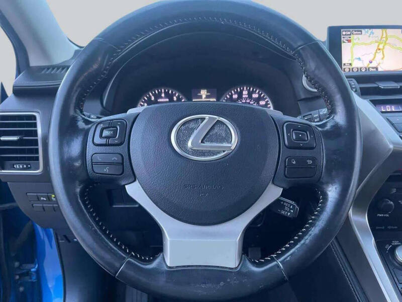 2017 Lexus NX 200t