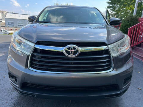 2014 Toyota Highlander LE