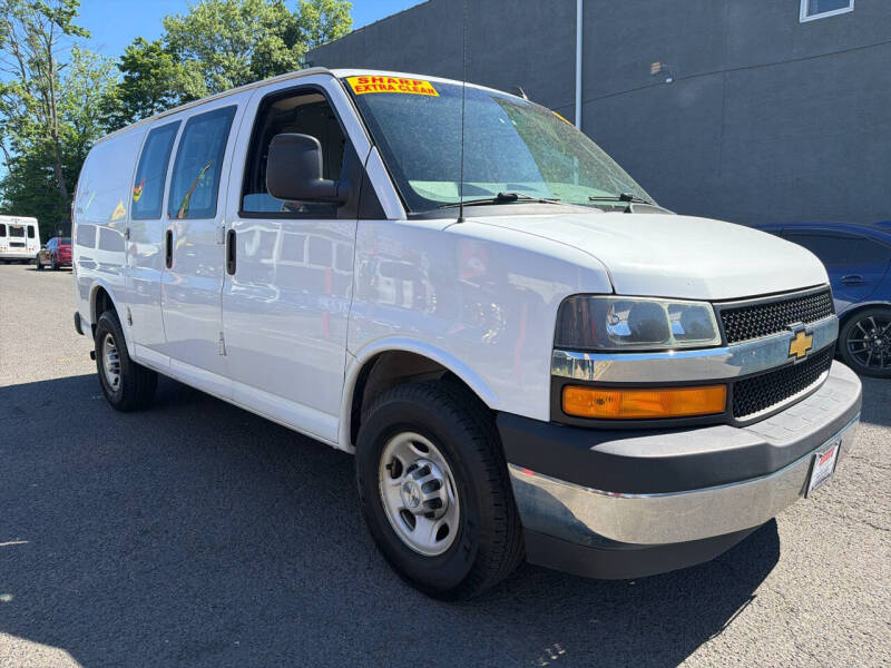 2020 Chevrolet Express 2500